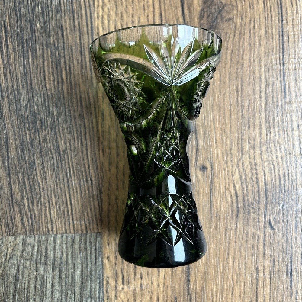 Vintage 5" Emerald Green Cut-to-Clear Lead Crystal Bud Vase Bohemian Style - Picture 6 of 10